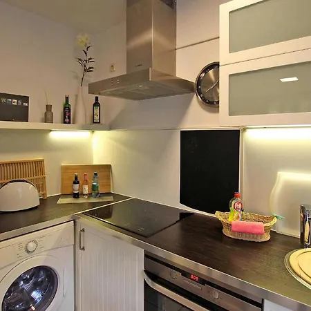 Gorgeous In With Kitchen Apartment